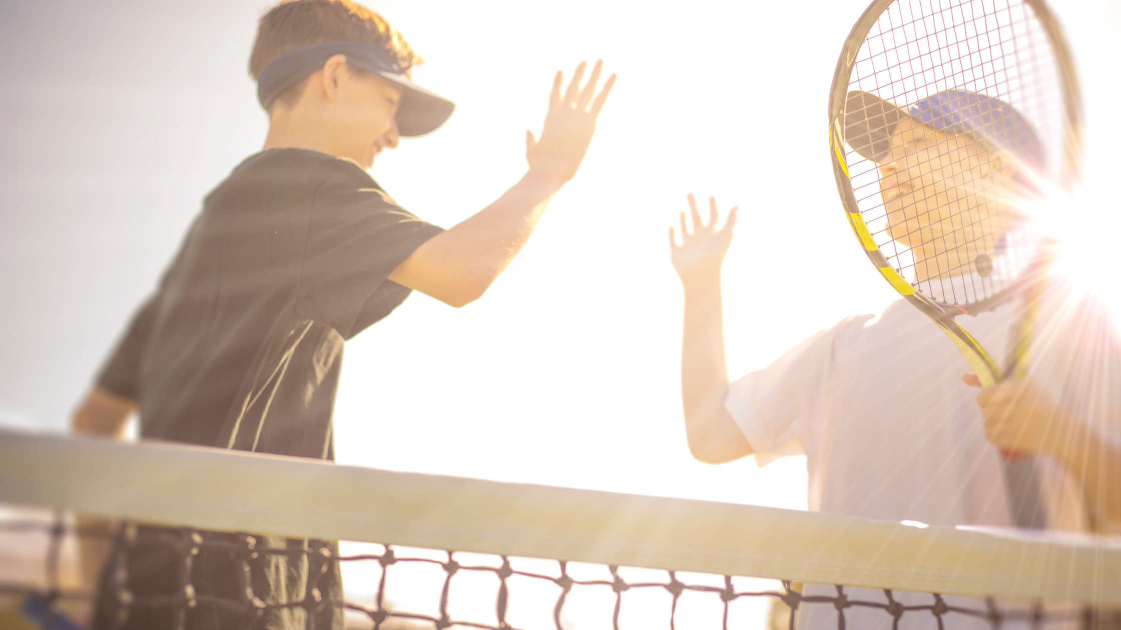 5 Spiele, die Kindern beim Einstieg zum Tennis helfen